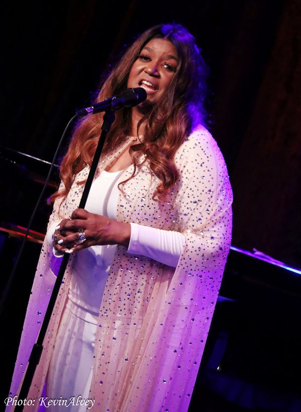 Photos: Wendy Moten Makes Triumphant Return to Birdland  Image