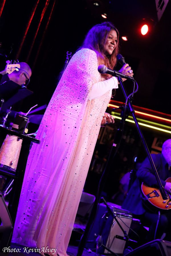 Photos: Wendy Moten Makes Triumphant Return to Birdland  Image