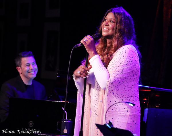 Photos: Wendy Moten Makes Triumphant Return to Birdland  Image