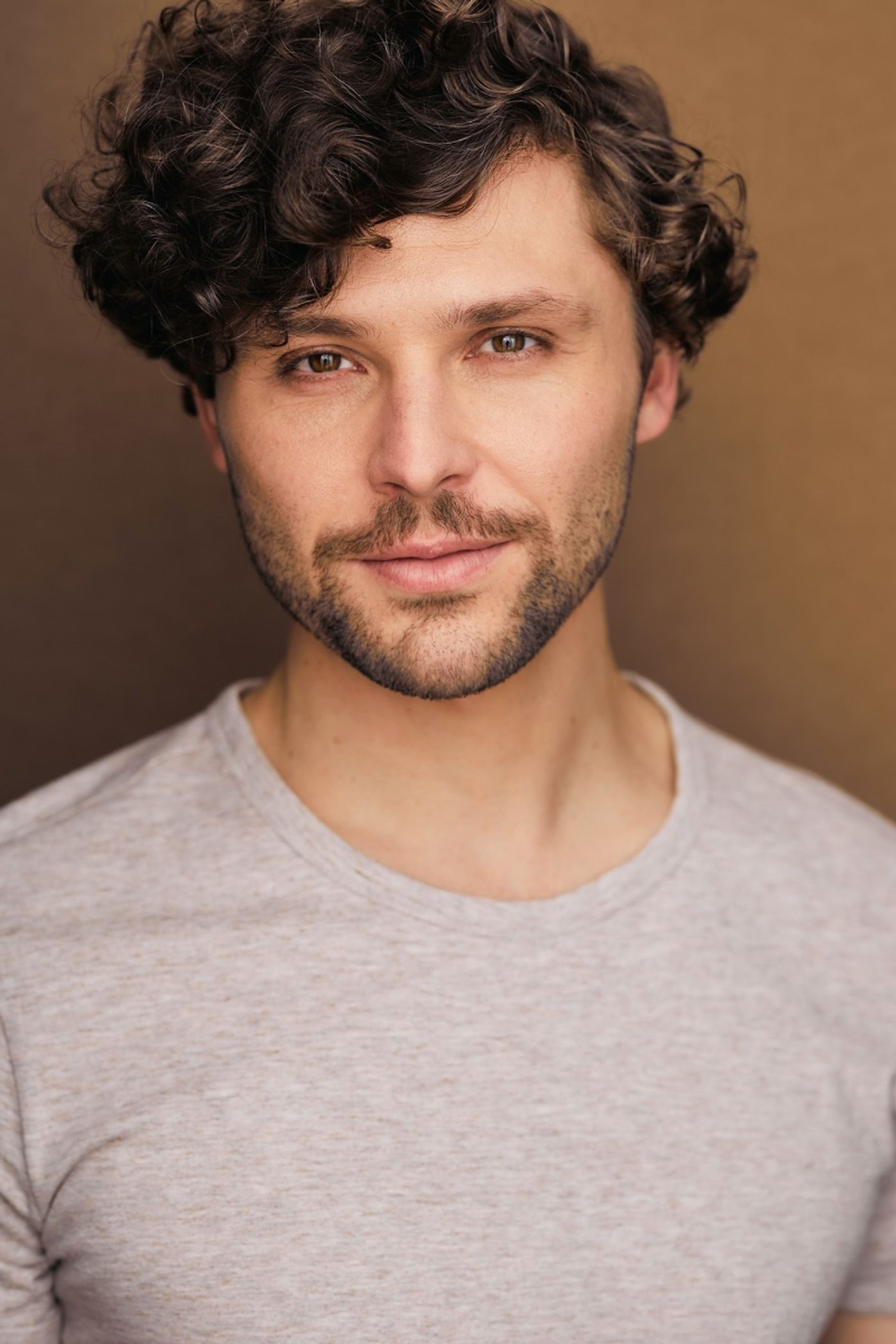 Interview: Playwright Garry Michael Kluger on the World Premiere of WALKING IN SPACE at Theatre West  Image