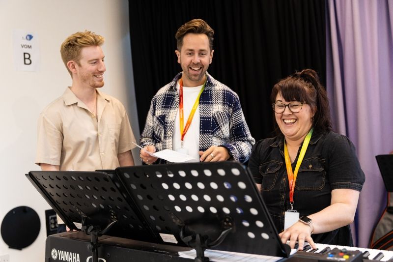 Interview: “We Want This Show to Be a Beacon for Change': Tom Ling, Nick Butcher & Joe White Talk Representation, Collaboration and Joy in THE LITTLE BIG THINGS Image