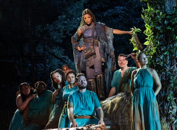 Renee Elise Goldsberry (center) with the ensemble Photo