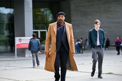 Jesse L. Martin as Alec Mercer Photo