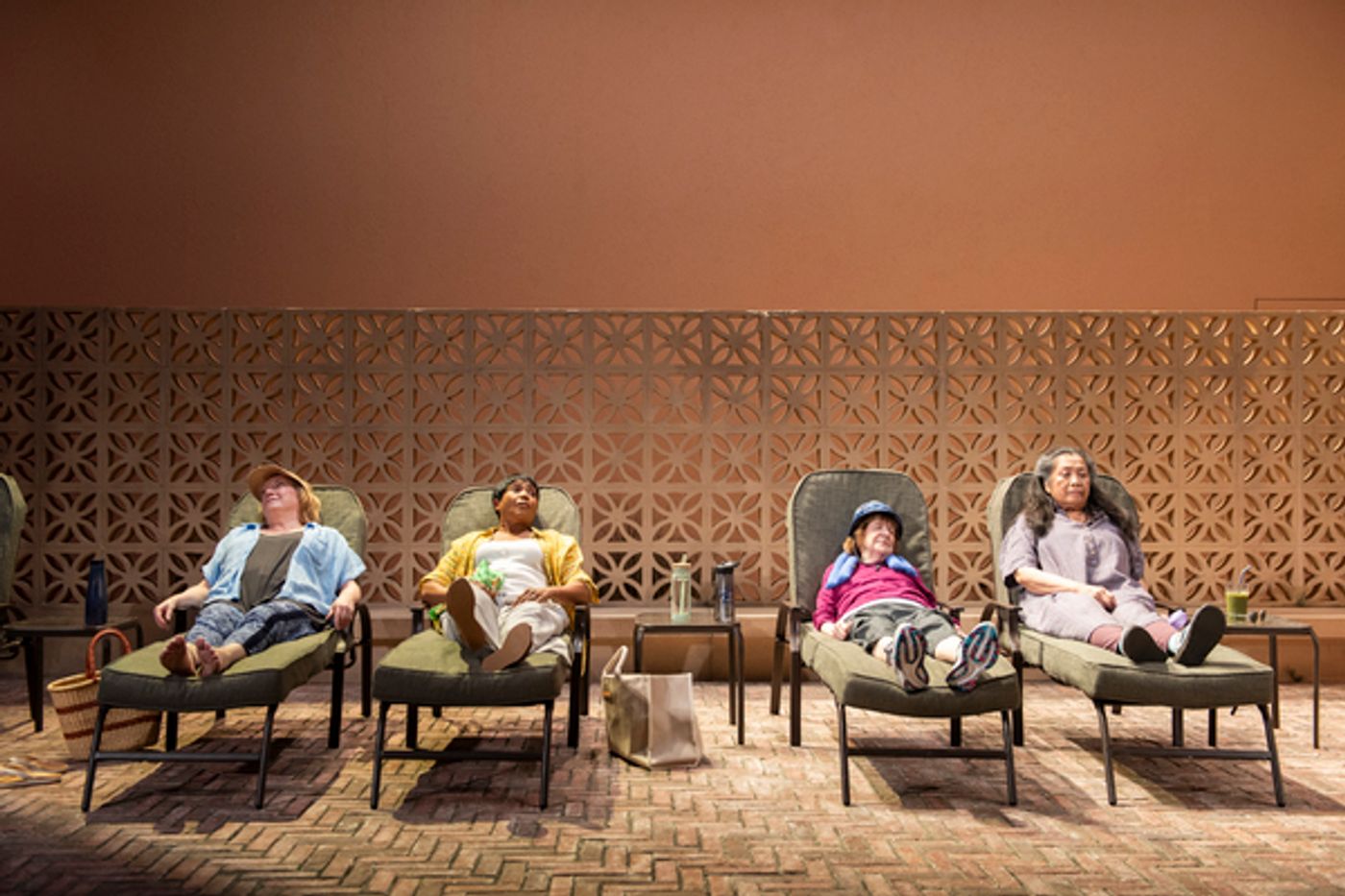 Photos: Get a First Look at the World Premiere of INFINITE LIFE at Atlantic Theater Company  Image