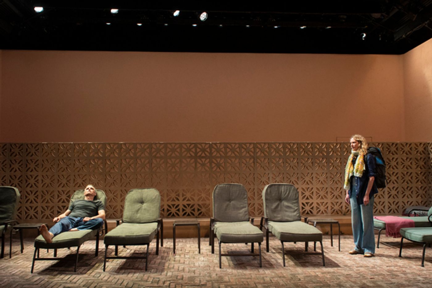 Photos: Get a First Look at the World Premiere of INFINITE LIFE at Atlantic Theater Company  Image