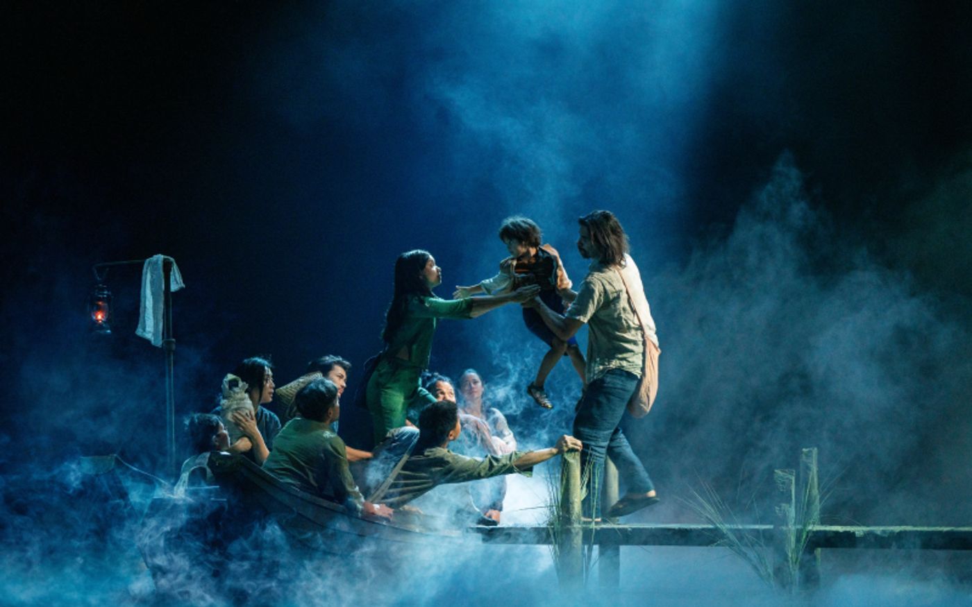 Review: MISS SAIGON at Folketeatret Review: MISS SAIGON at Folketeatret Image