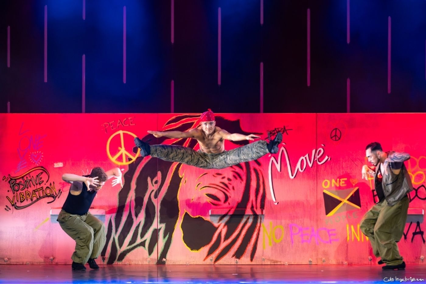 Review: ATTENTION DANCE COMPANY 'WHAT IS JAZZ' at Christiania Theater  Image