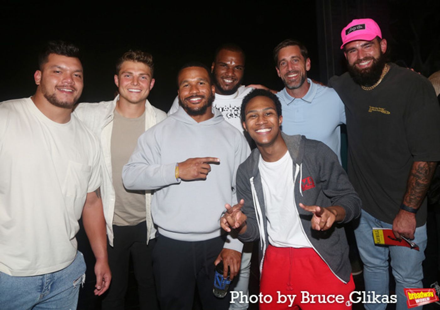 Photos: Aaron Rodgers & The New York Jets Visit MJ for HARD KNOCKS Finale Photos: Aaron Rodgers & The New York Jets Visit MJ for HARD KNOCKS Finale Image