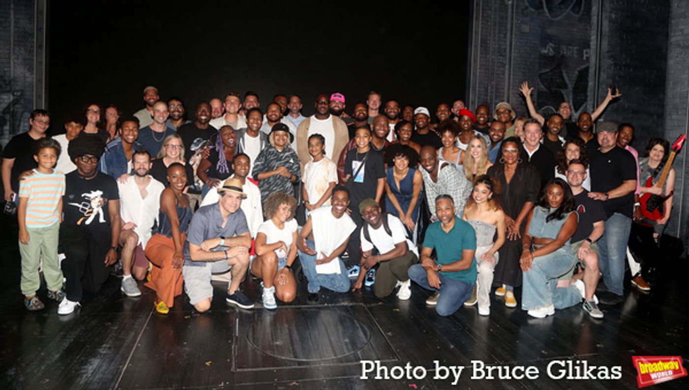 Photos: Aaron Rodgers & The New York Jets Visit MJ for HARD KNOCKS Finale Photos: Aaron Rodgers & The New York Jets Visit MJ for HARD KNOCKS Finale Image