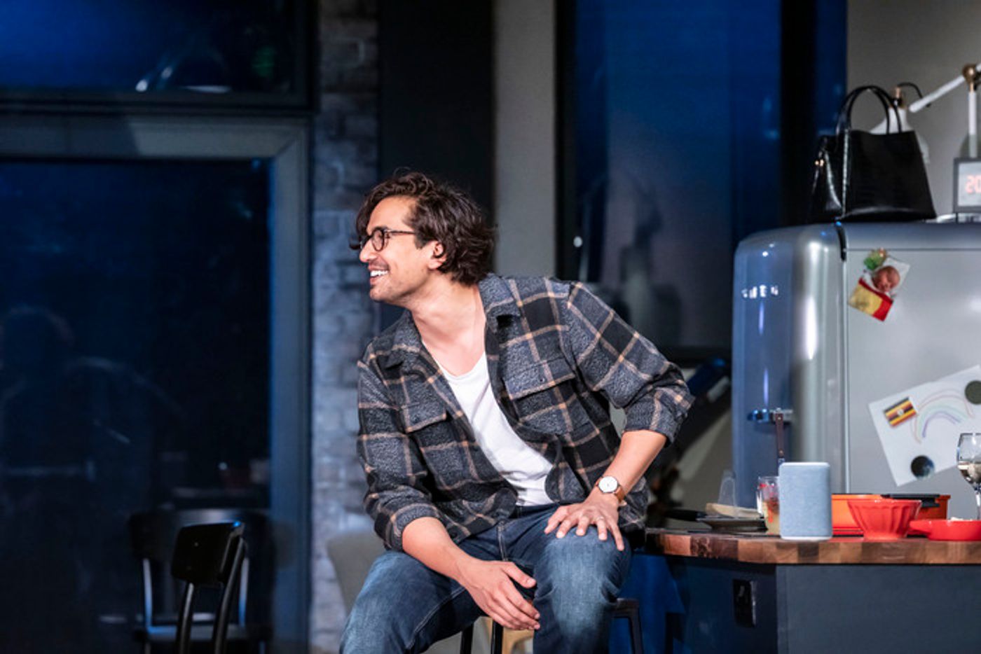 Photos: First Look at the UK Tour of 2:22 - A GHOST STORY  Image