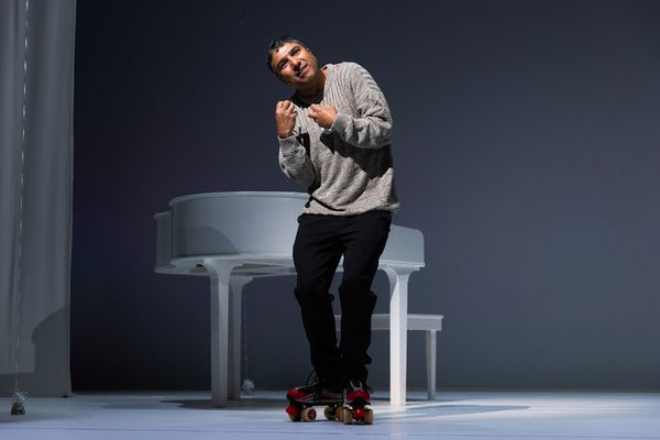 Nick Mohammed  Photo