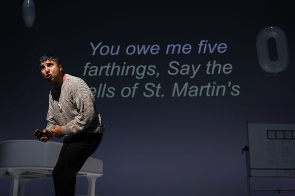 Nick Mohammed  Photo