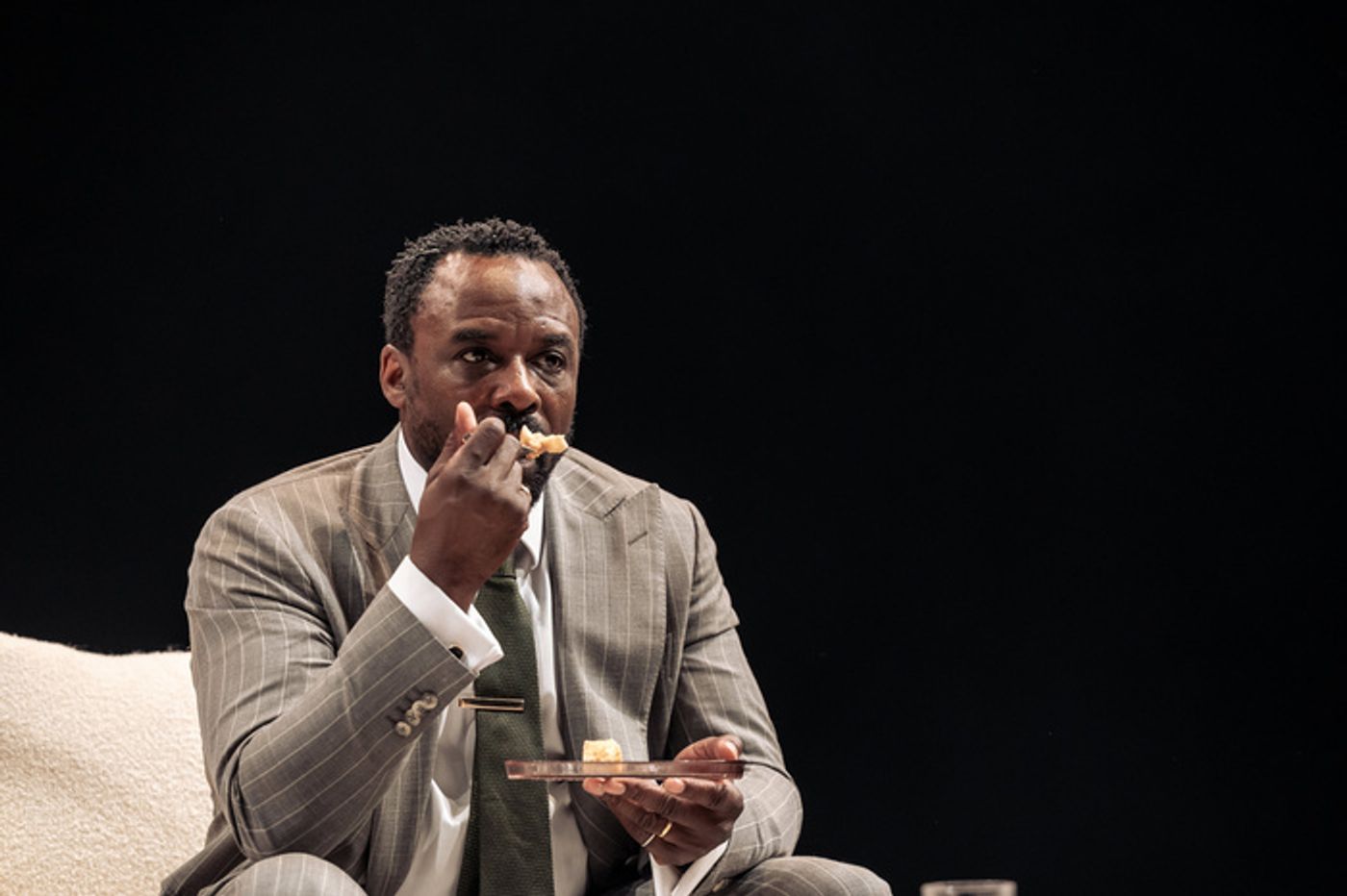 Photos: First Look at GOD OF CARNAGE at the Lyric Hammersmith Theatre  Image