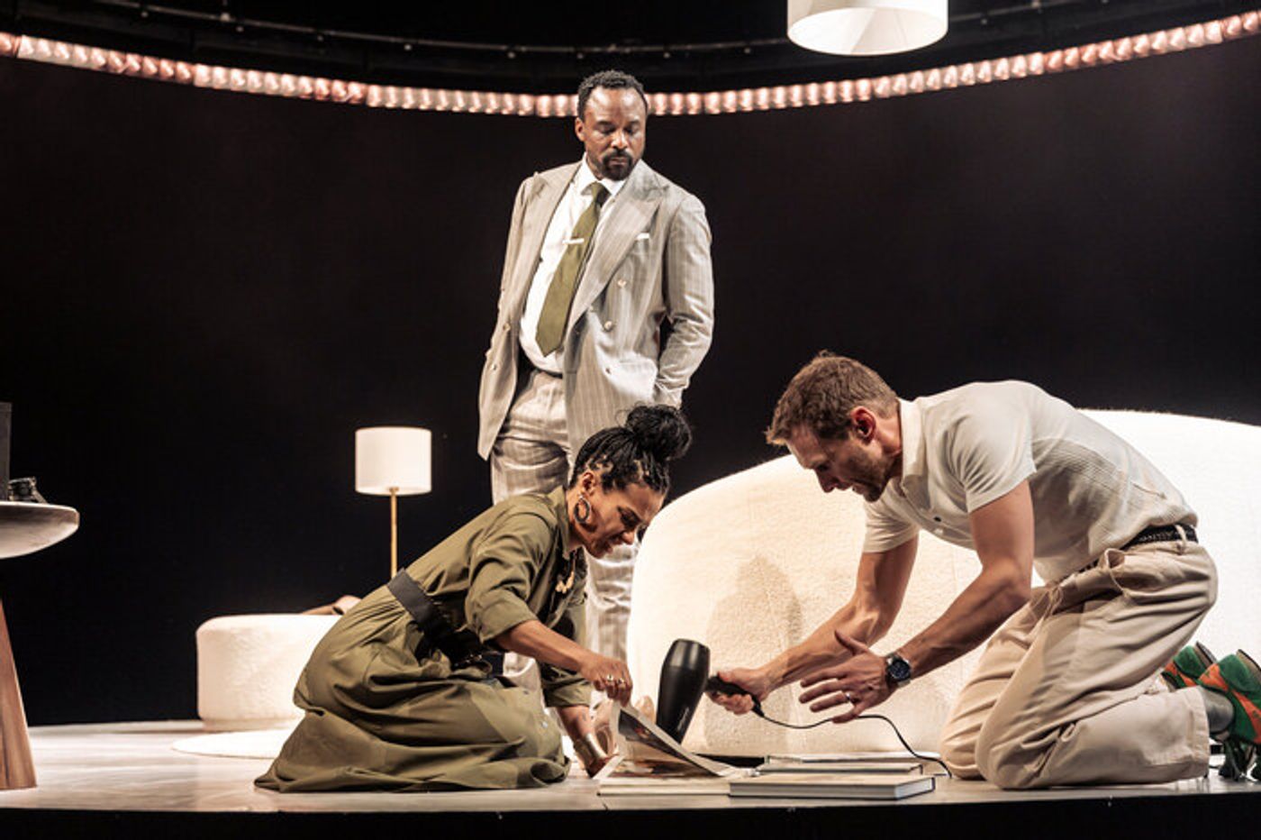 Photos: First Look at GOD OF CARNAGE at the Lyric Hammersmith Theatre  Image
