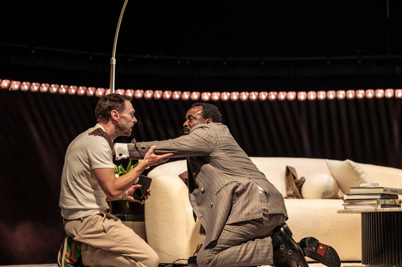 Photos: First Look at GOD OF CARNAGE at the Lyric Hammersmith Theatre  Image