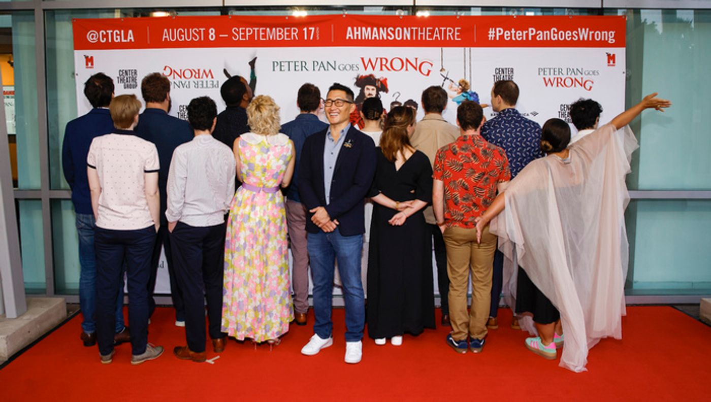 Photos: See Daniel Dae Kim & More on the Red Carpet for PETER PAN GOES WRONG in Los Angeles  Image
