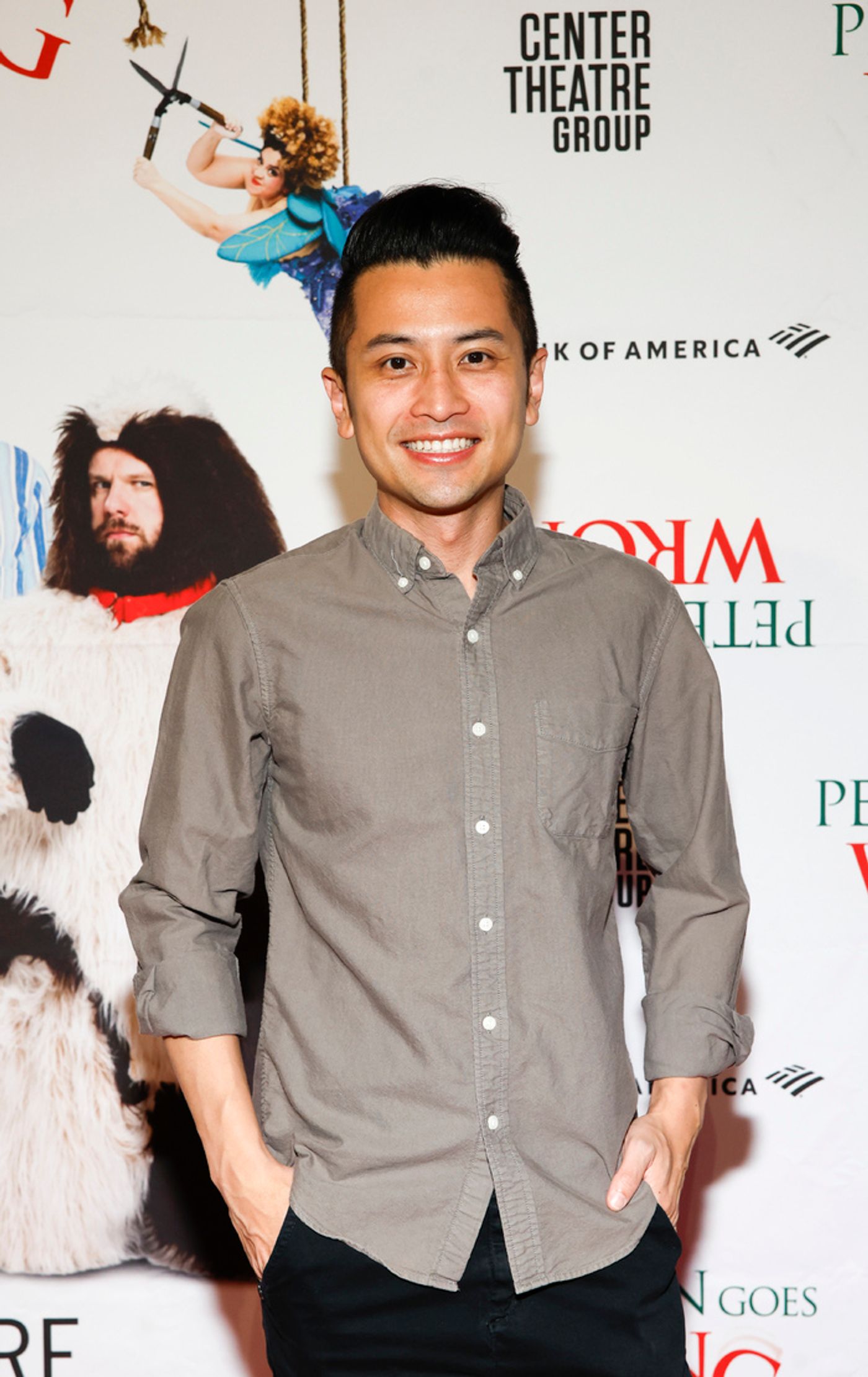Photos: See Daniel Dae Kim & More on the Red Carpet for PETER PAN GOES WRONG in Los Angeles  Image