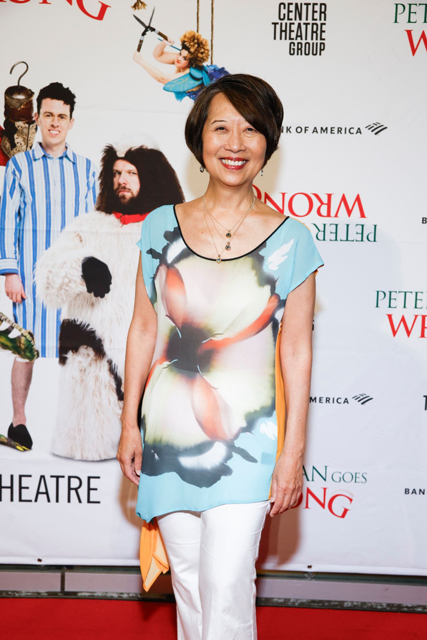 Photos: See Daniel Dae Kim & More on the Red Carpet for PETER PAN GOES WRONG in Los Angeles  Image