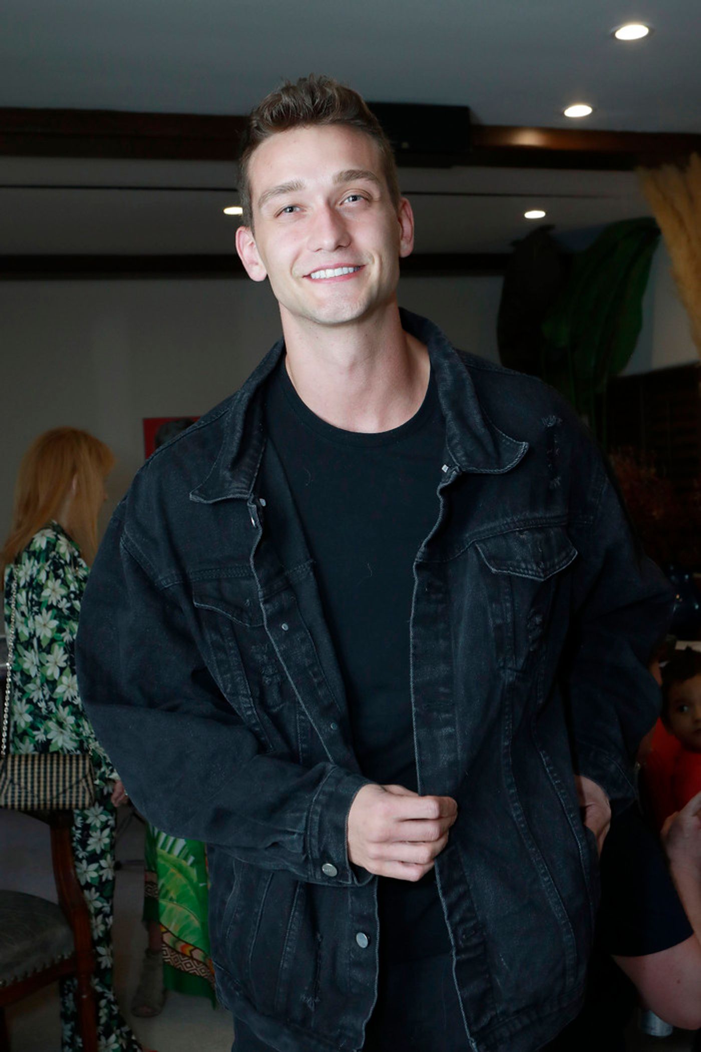 Photos: STARS IN THE HOUSE Raises More Than $55,000 During Labor Day Special  Image