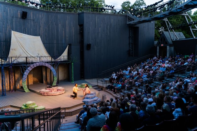 Costa Rican Performer ISA CONDO-OLVERA stars as 'Mariana' in LAUGHS IN SPANISH at Milwaukee Chamber Theatre  Image