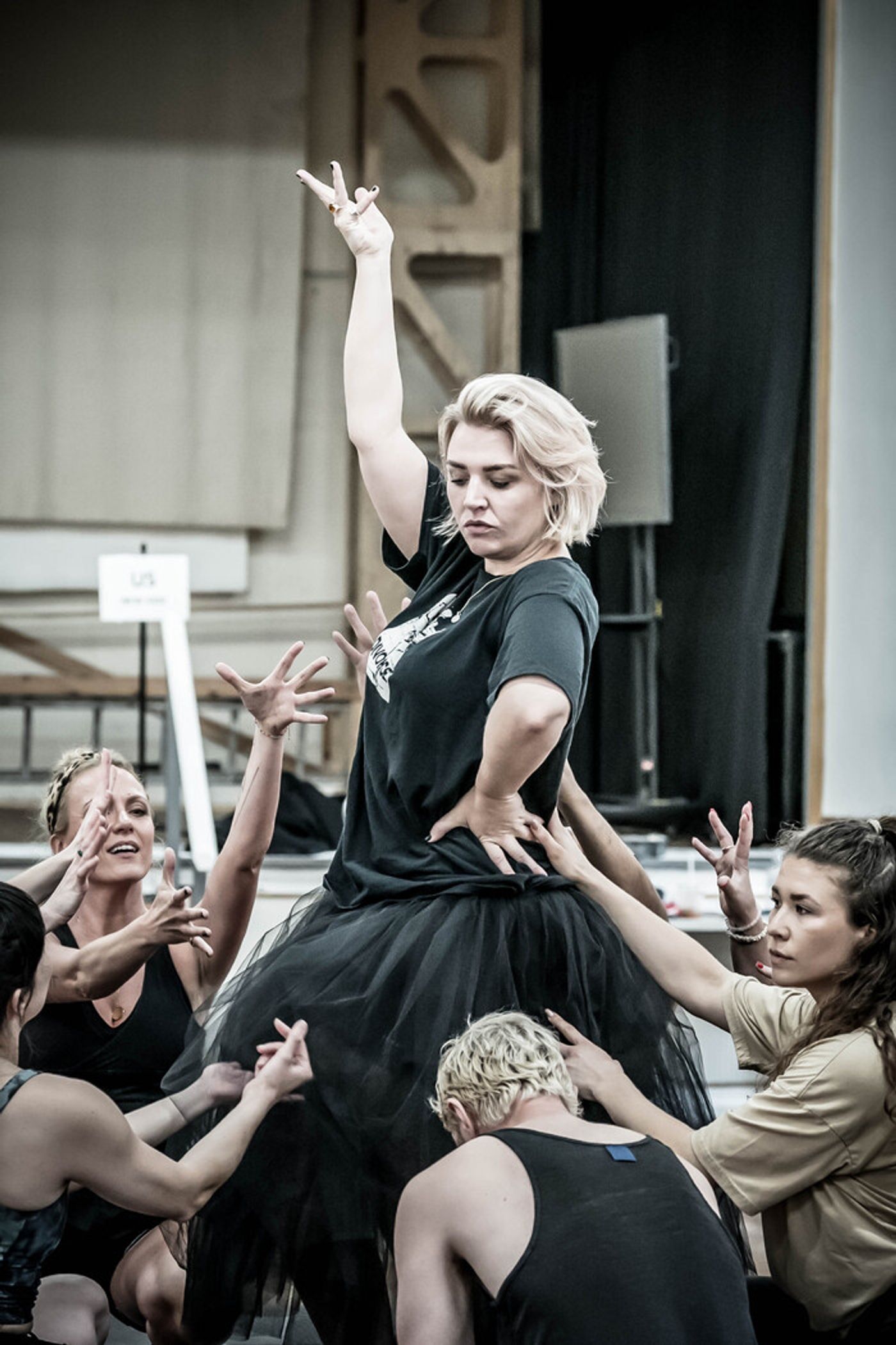 Photos: First Look at Jake Shears and Rebecca Lucy Taylor in Rehearsal For CABARET at the Kit Kat Club Photos: First Look at Jake Shears and Rebecca Lucy Taylor in Rehearsal For CABARET at the Kit Kat Club Image