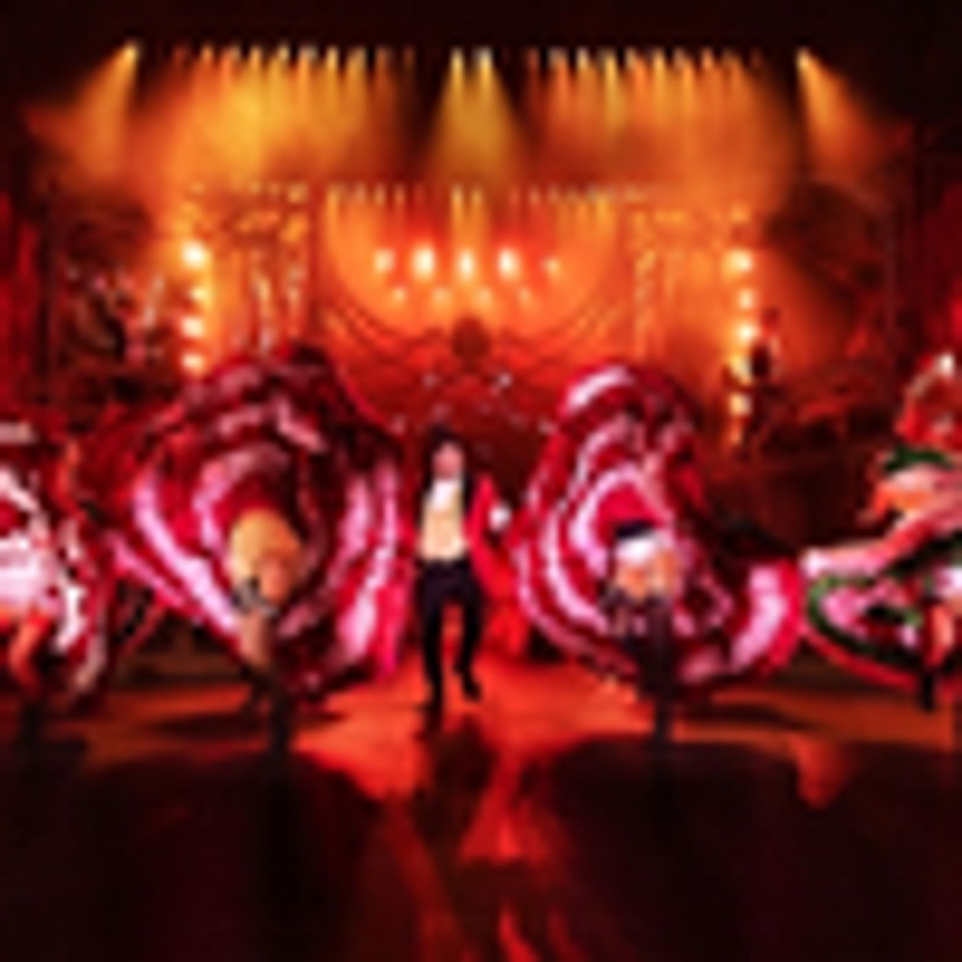 Review: MOULIN ROUGE at ONE AND ONLY  Image