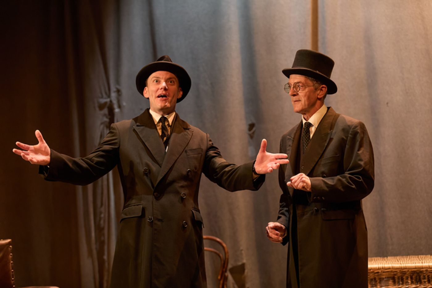 Photos: First Look at THE WOMAN IN BLACK UK Tour  Image