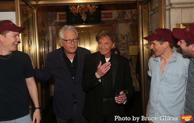 Eric Peters, Bruce Sussman, Barry Manilow, Blake Roman and Zal Owen Photo