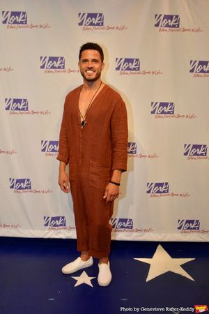 Chris Cardozo @ BroadwayWorld Chris Cardozo Photo