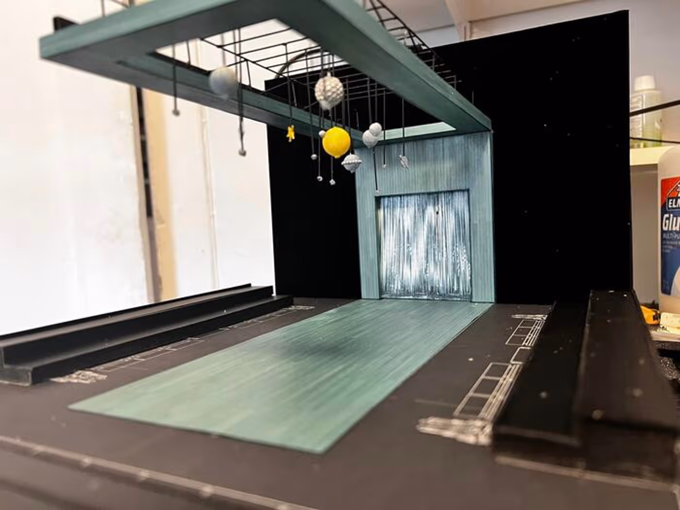 Photos: First Look at the Set Designs For Children's Theatre Company's MORRIS MICKLEWHITE AND THE TANGERINE DRESS Photos: First Look at the Set Designs For Children's Theatre Company's MORRIS MICKLEWHITE AND THE TANGERINE DRESS Image