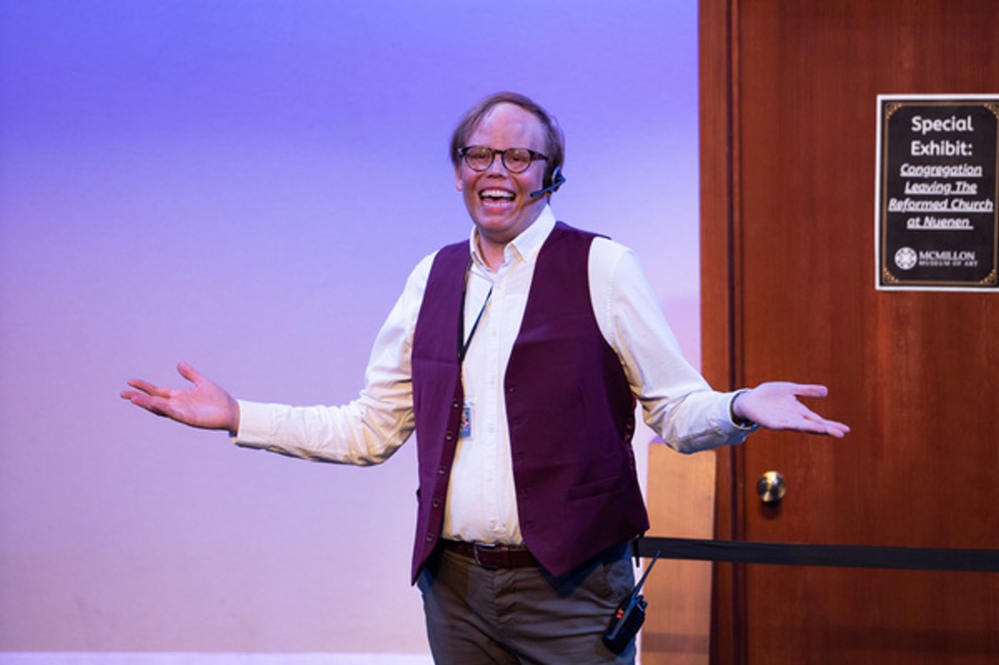 Photos: First Look at Jeff Hiller in THE EXHIBITIONIST at Theatre Aspen's Solo Flights  Image