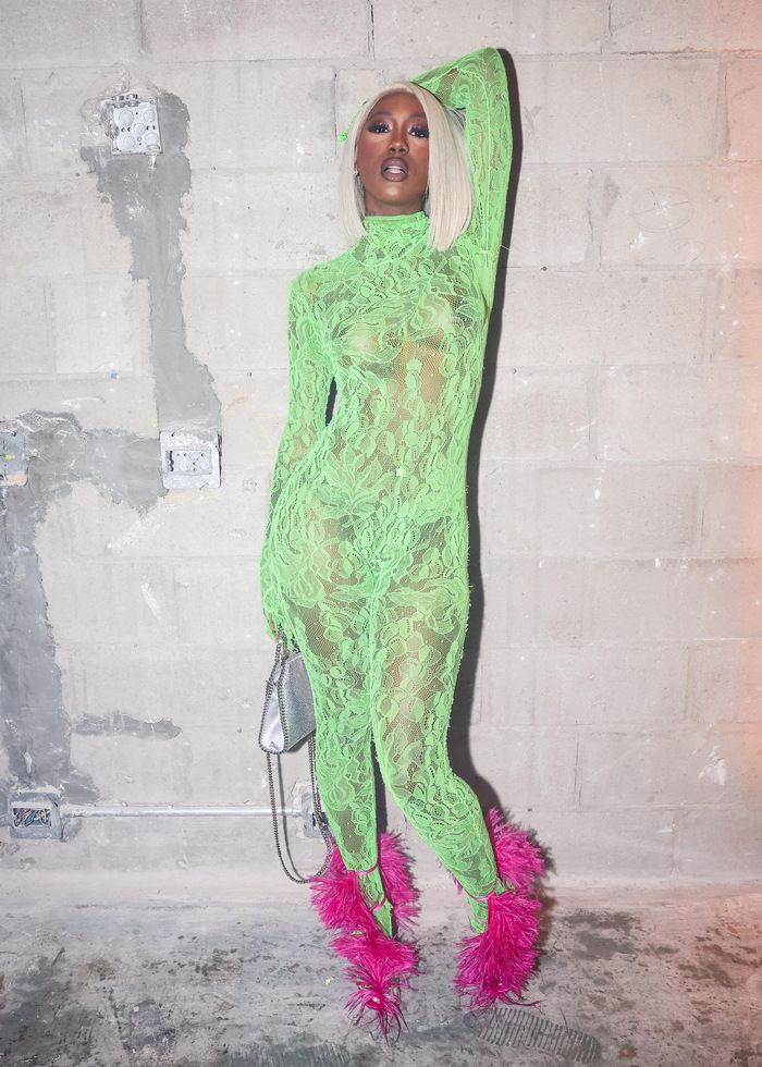 Photos: Doja Cat, Ice Spice & More Attend Jean Paul Gaultier and KNWLS' Party  Image