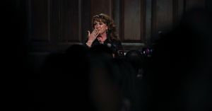 Caroline O'Connor  Photo