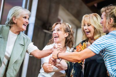 Lyn Paul (Jessie), Tanya Franks (Annie), Marti Webb (Celia), Honeysuckle Weeks (Cora) Photo