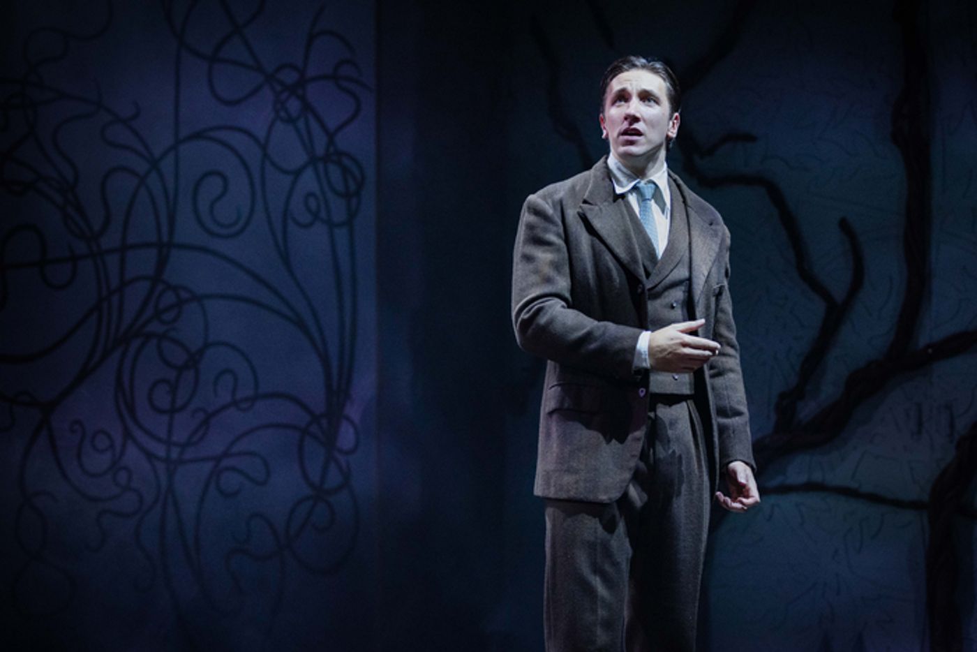 Photos: First Look at the English Language Premiere of REBECCA  Image