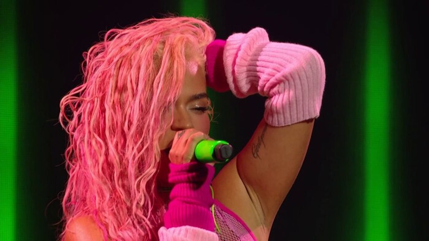 Photos: Inside the MTV VMAs With Taylor Swift, Nicki Minaj, Reneé Rapp & More  Image