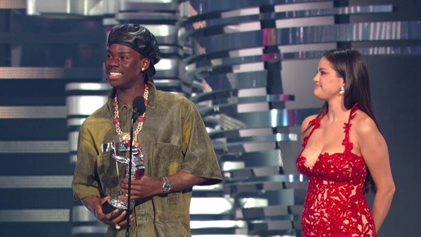 Photos: Inside the MTV VMAs With Taylor Swift, Nicki Minaj, Reneé Rapp & More  Image