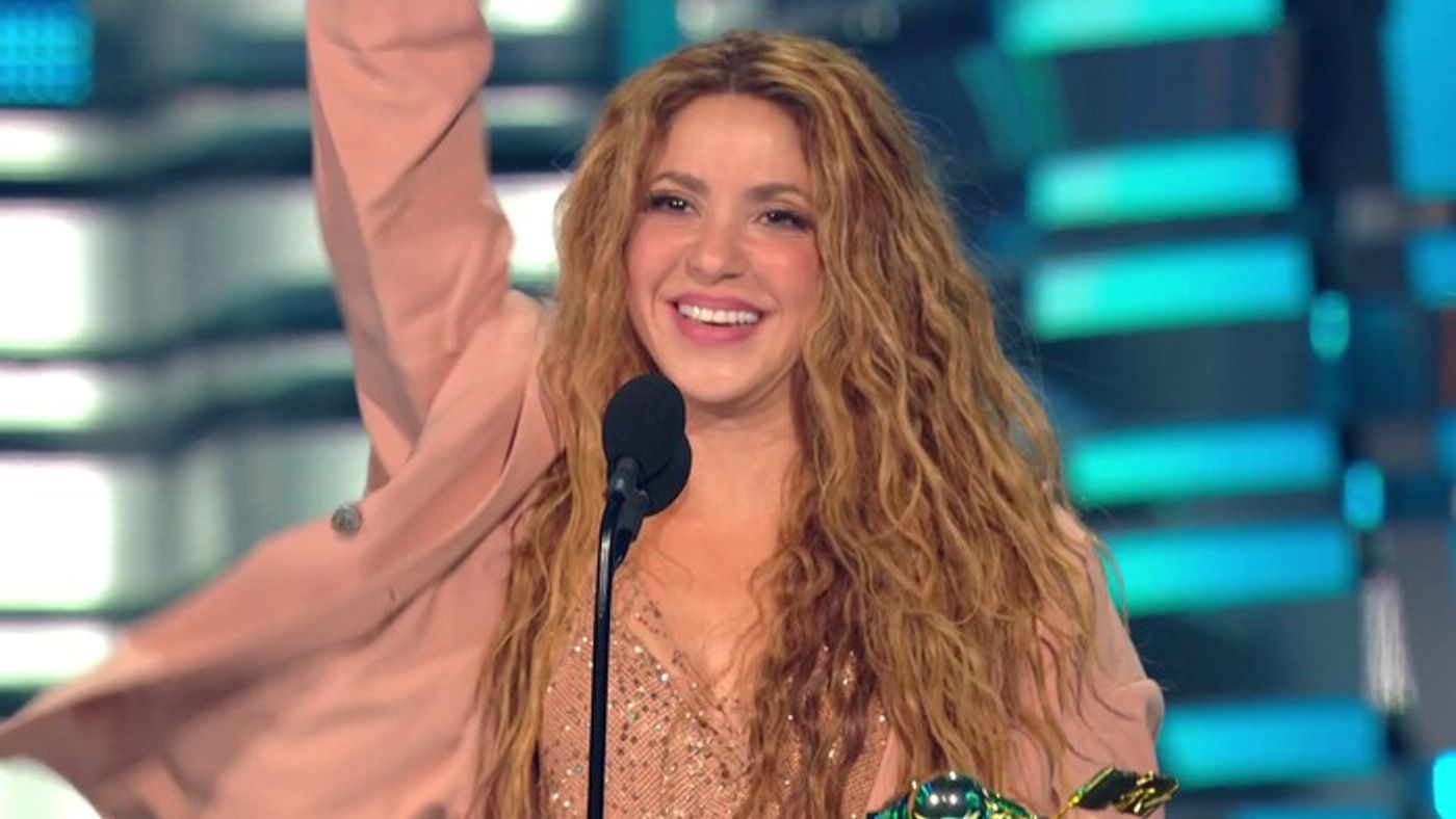 Photos: Inside the MTV VMAs With Taylor Swift, Nicki Minaj, Reneé Rapp & More  Image