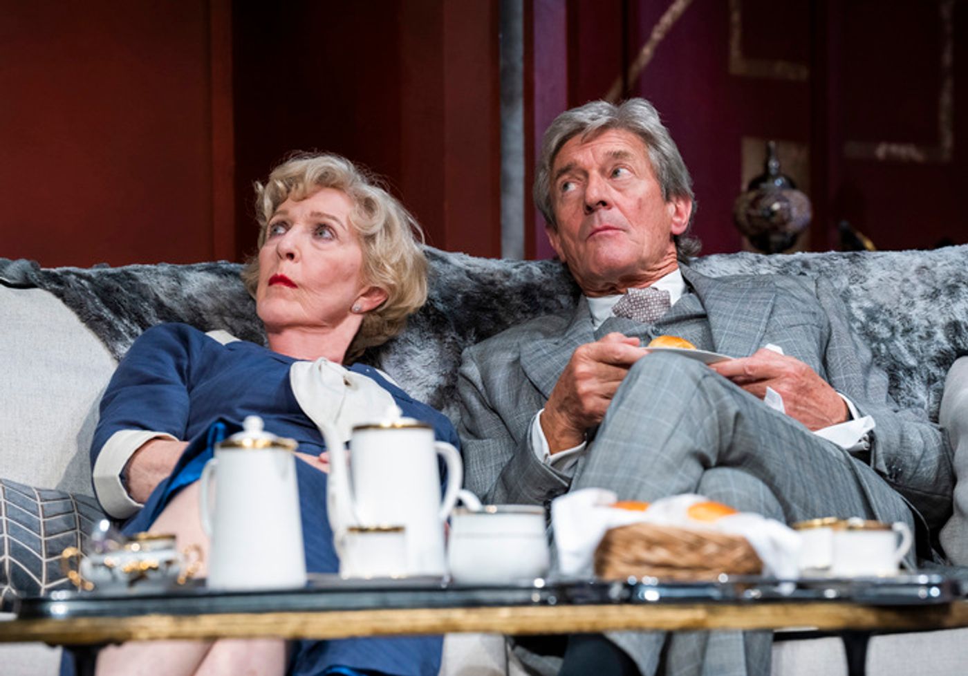 Photos: First Look at Nigel Havers and Patricia Hodge in PRIVATE LIVES in the West End  Image