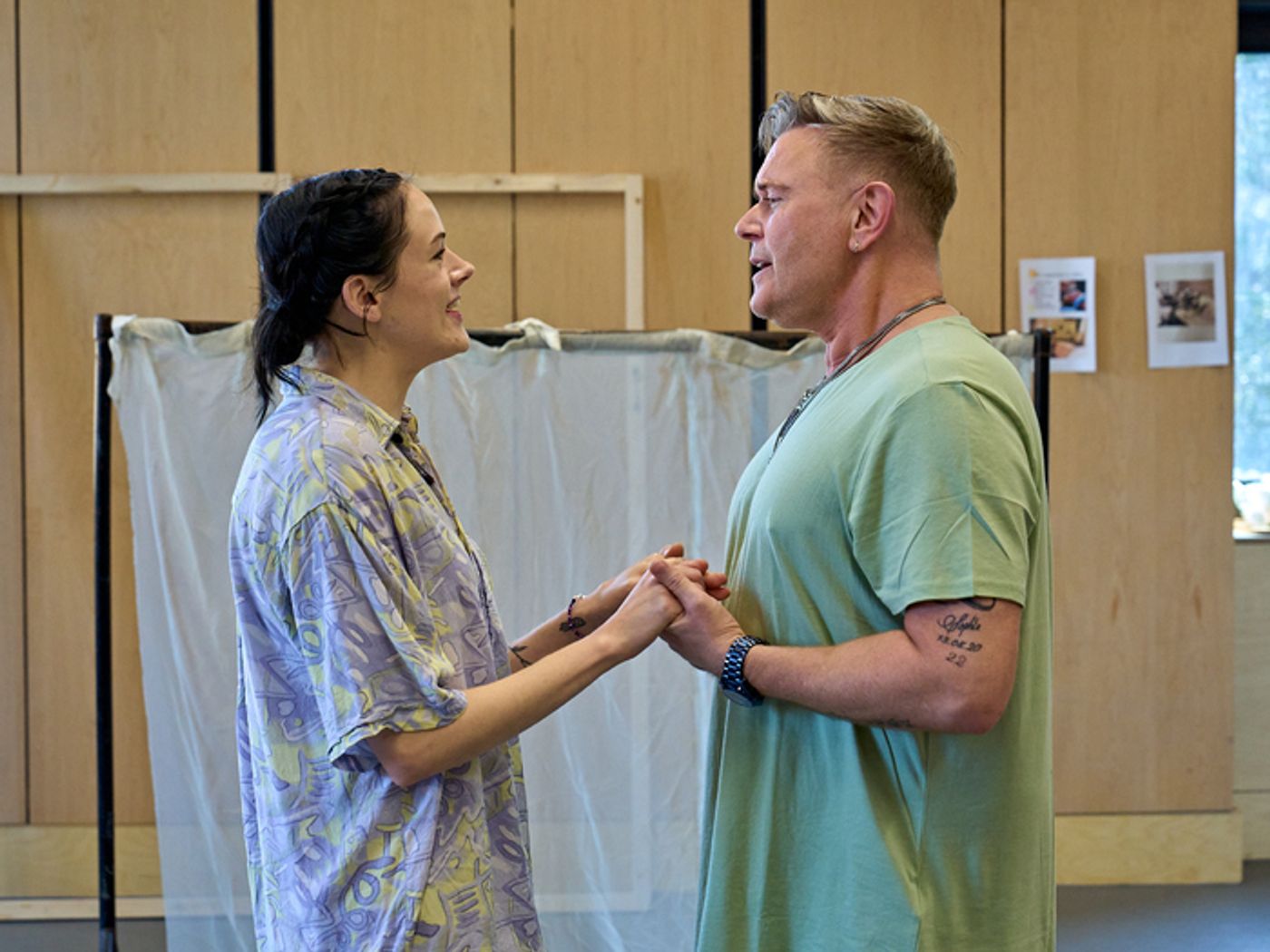 Photos: Go Inside Rehearsals for the World Premiere of CLOSE UP – THE TWIGGY MUSICAL  Image