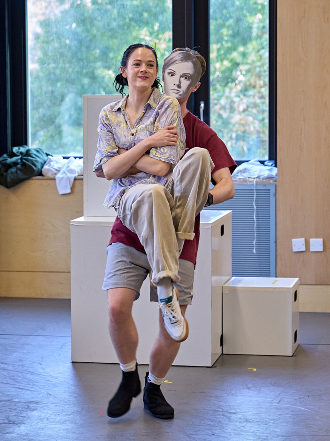 Photos: Go Inside Rehearsals for the World Premiere of CLOSE UP – THE TWIGGY MUSICAL  Image