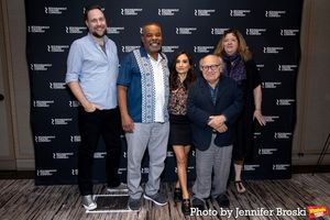 Moritz von Stuelpnagel, Ray Anthony Thomas, Lucy DeVito, Danny DeVito, Theresa Rebeck @ BroadwayWorld Moritz von Stuelpnagel, Ray Anthony Thomas, Lucy DeVito, Danny DeVito, Theresa Rebeck Photo