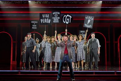 Omar Lopez-Cepero (center) and the cast Photo