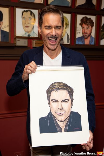 Eric McCormack Photo