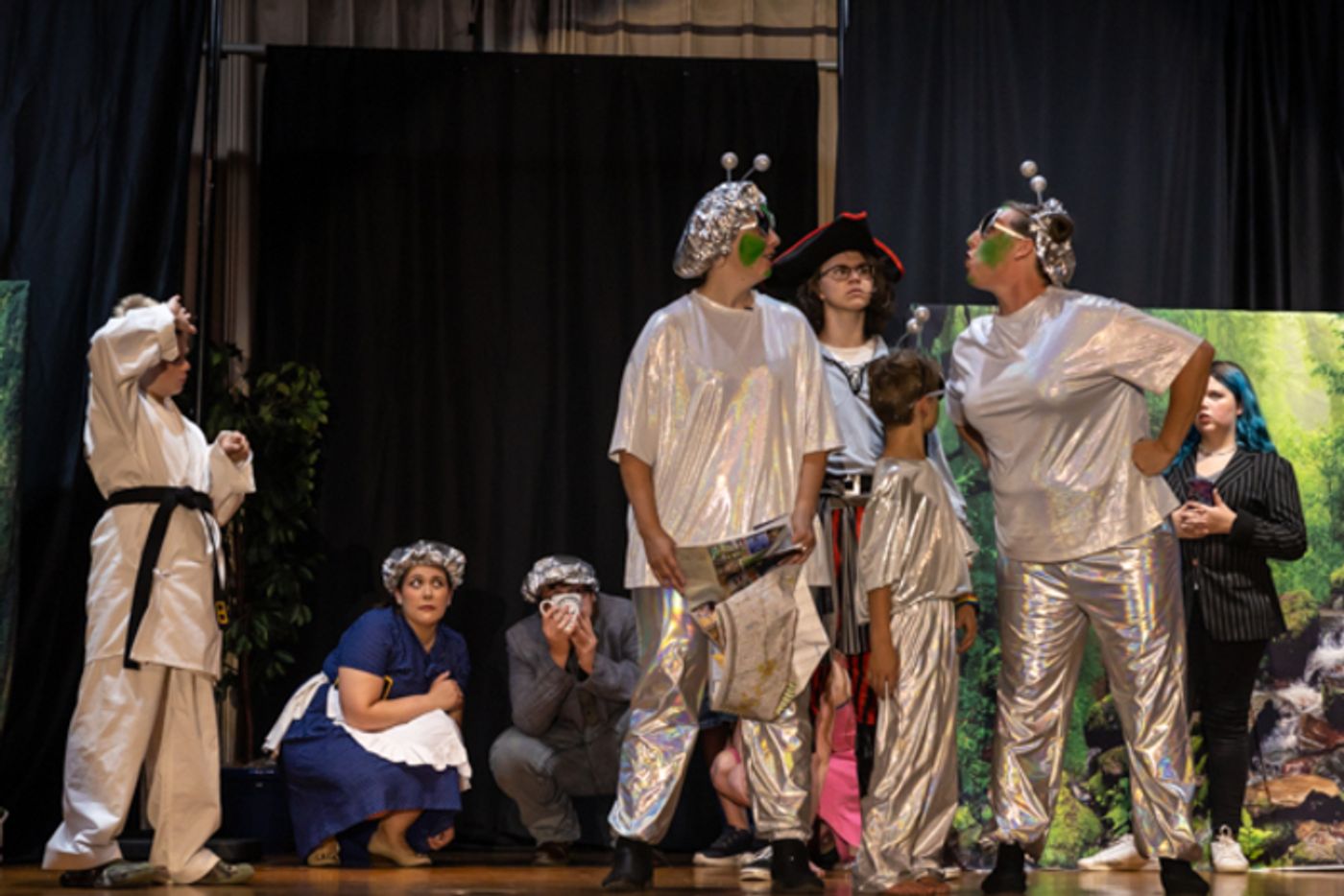 Photos: First look at Rise Up Art Alliance Community Theatre's THE DAY ALIENS ATTACKED FAIRFIELD Photos: First look at Rise Up Art Alliance Community Theatre's THE DAY ALIENS ATTACKED FAIRFIELD Image