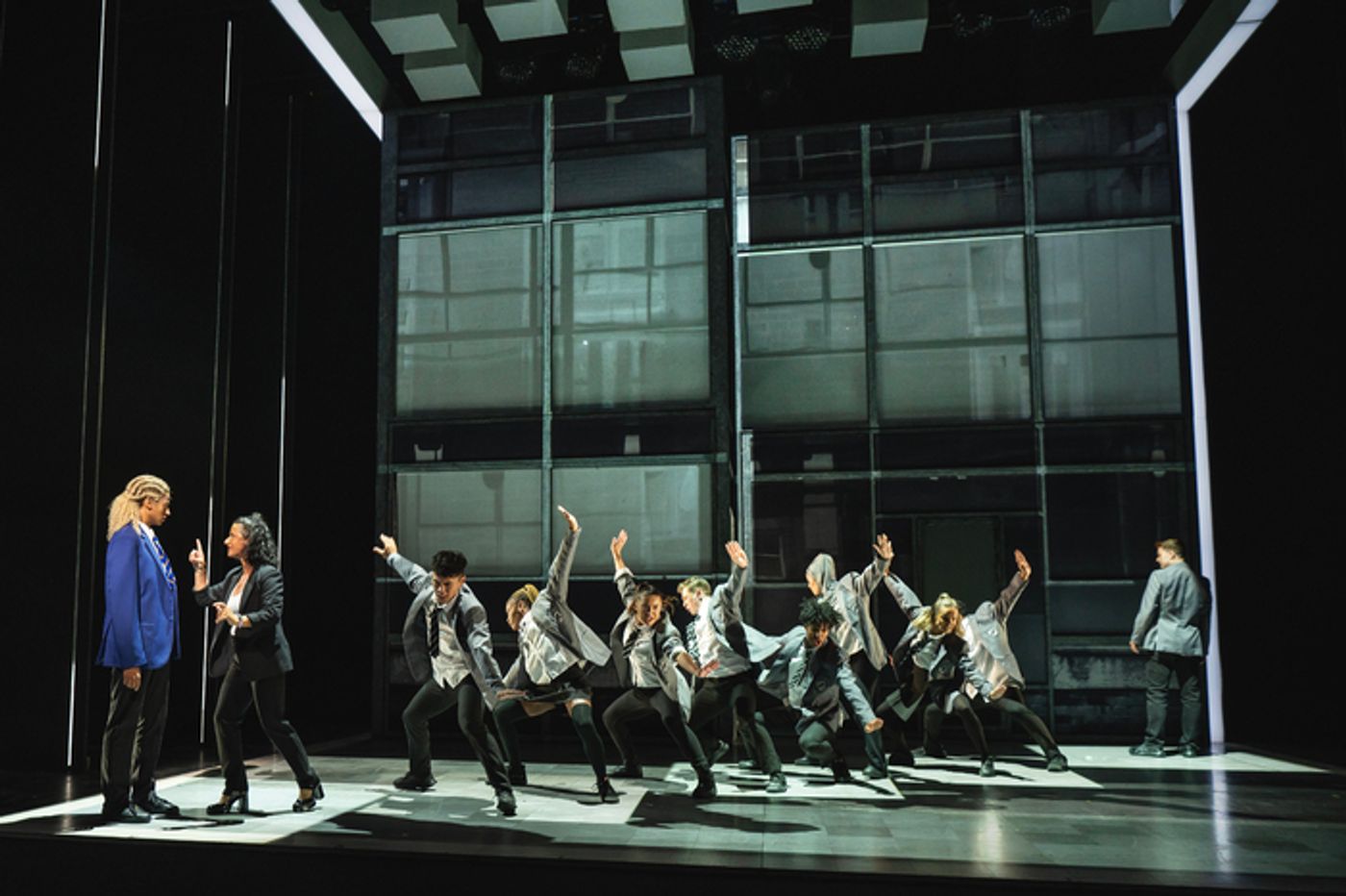 Photos: First Look at EVERYBODY'S TALKING ABOUT JAMIE UK Tour  Image