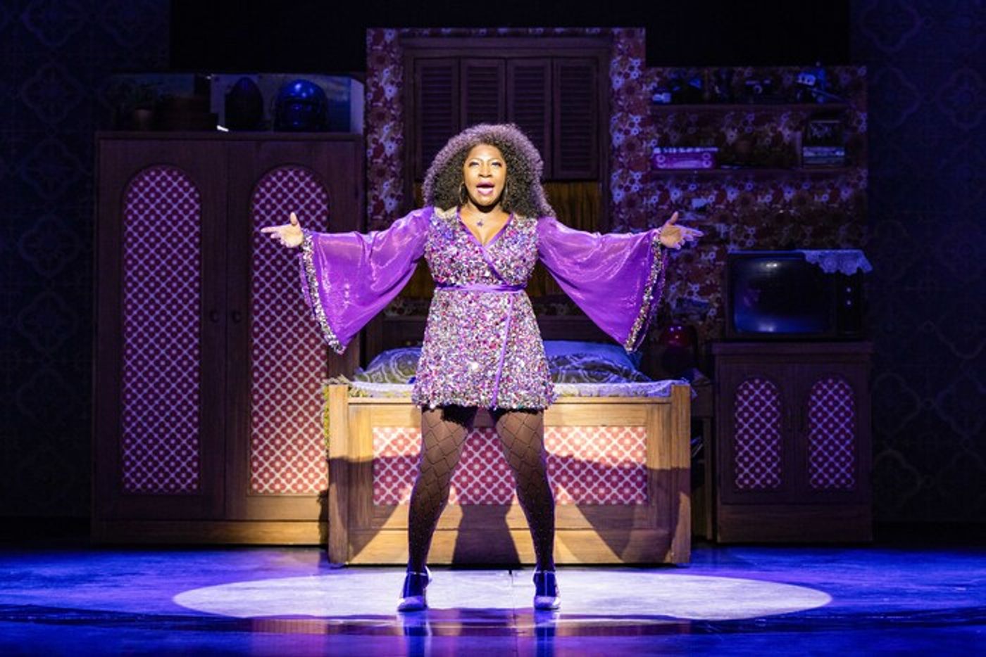 Photos: First Look at the UK and Ireland Tour of SISTER ACT THE MUSICAL  Image