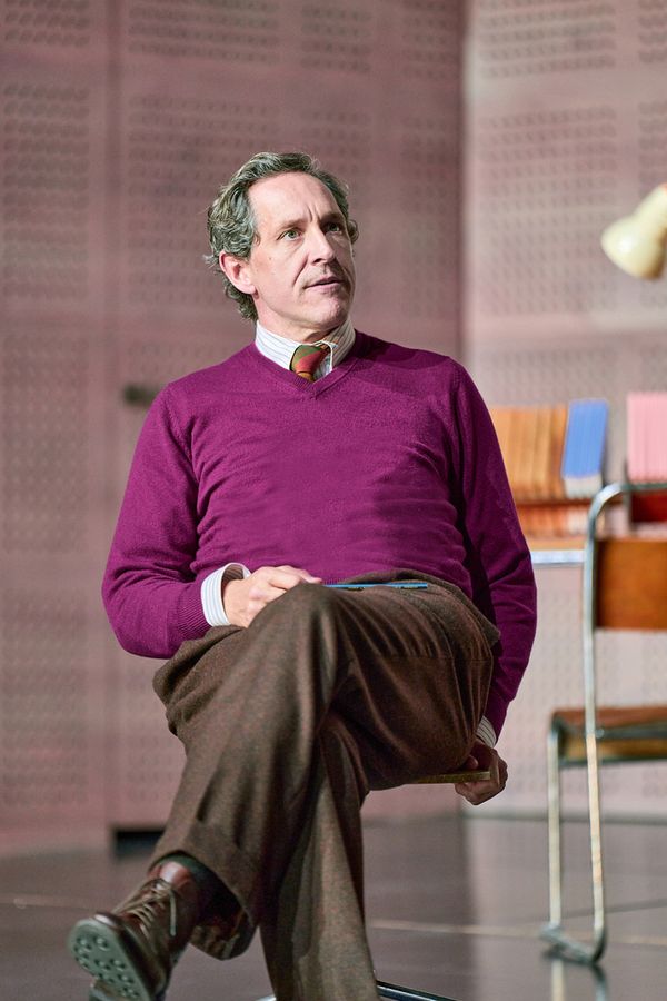 Bertie Carvel (Henry Higgins)  Photo