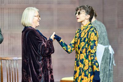 Sylvestra Le Touzel (Mrs Higgins) and Patsy Ferran (Eliza Doolittle) Photo