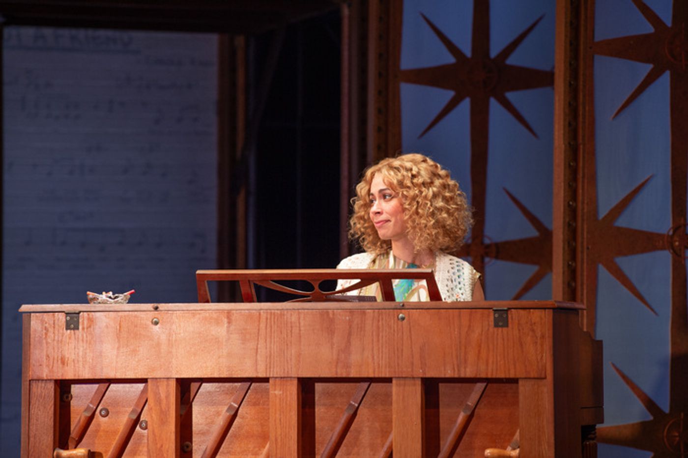 Photos: First Look At BEAUTIFUL: THE CAROLE KING MUSICAL At The John W. Engeman Theater  Image